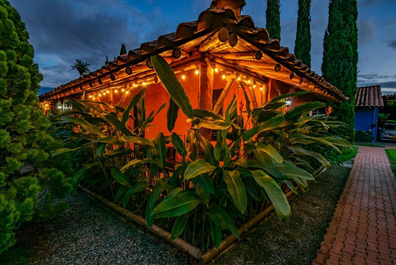 Hotel Campestre Solar De La Luna Альбания Экстерьер фото