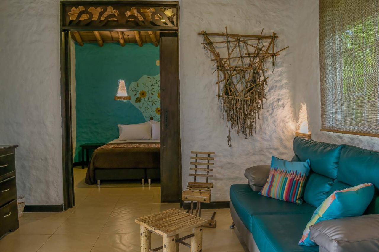 Hotel Campestre Solar De La Luna Альбания Экстерьер фото