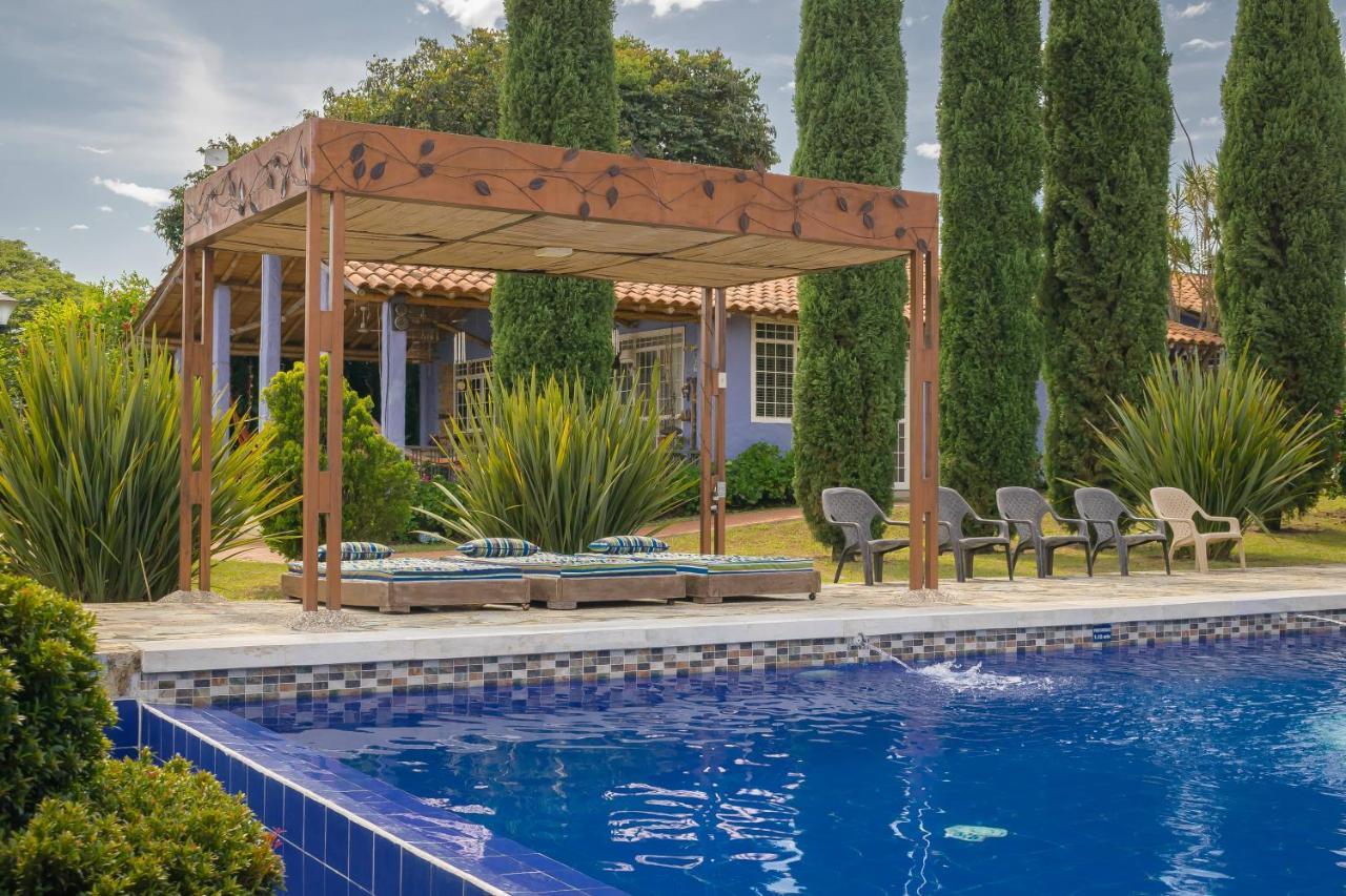 Hotel Campestre Solar De La Luna Альбания Экстерьер фото